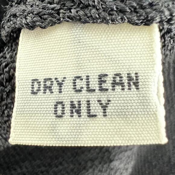 St. John Separates USA Black Bonded Sequins Classic Sleeveless Shell Size Small - Picture 7 of 8